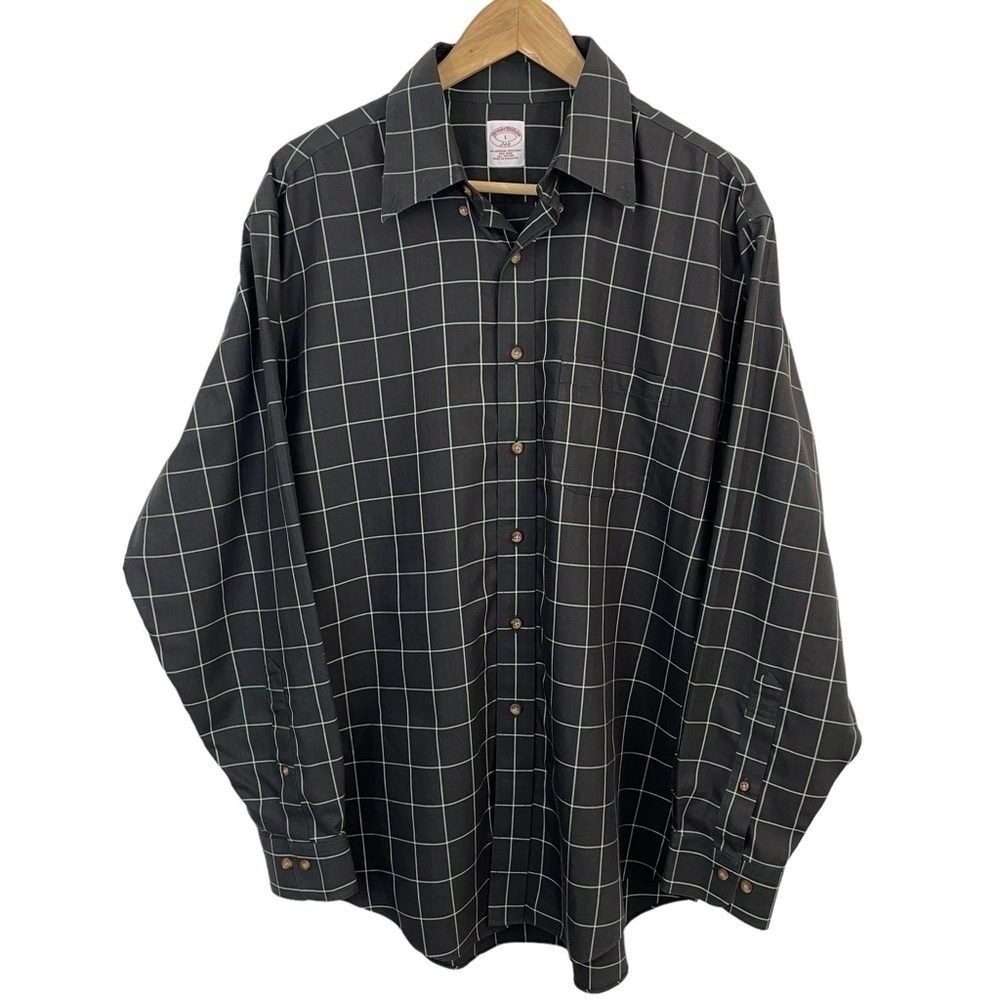 Brooks Brothers Plaid Button Down Shirt Men’s L Forest Green Red Non-Iron Cotton